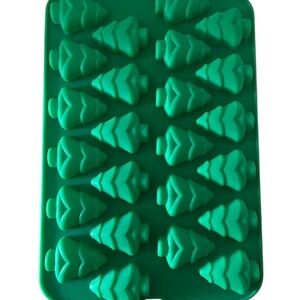 🎄 Christmas Tree Silicone Mold – Perfect for Baking, Crafts & DIY Gifts